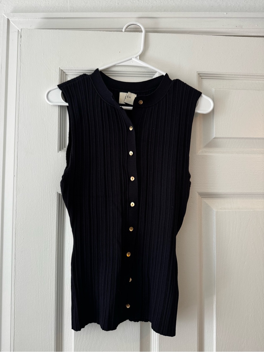 DISSH Sleeveless Ribbed V-Neck Sweater Tank in Navy with Gold Buttons